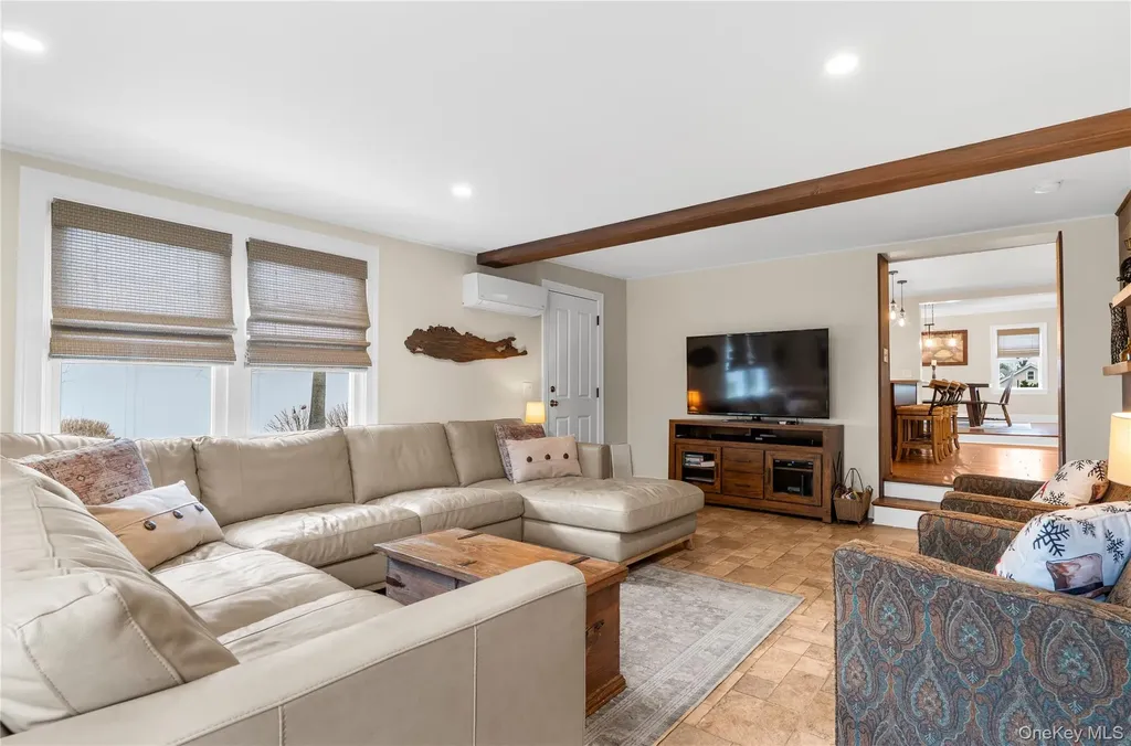 117 Union Avenue Islip NY 11751
