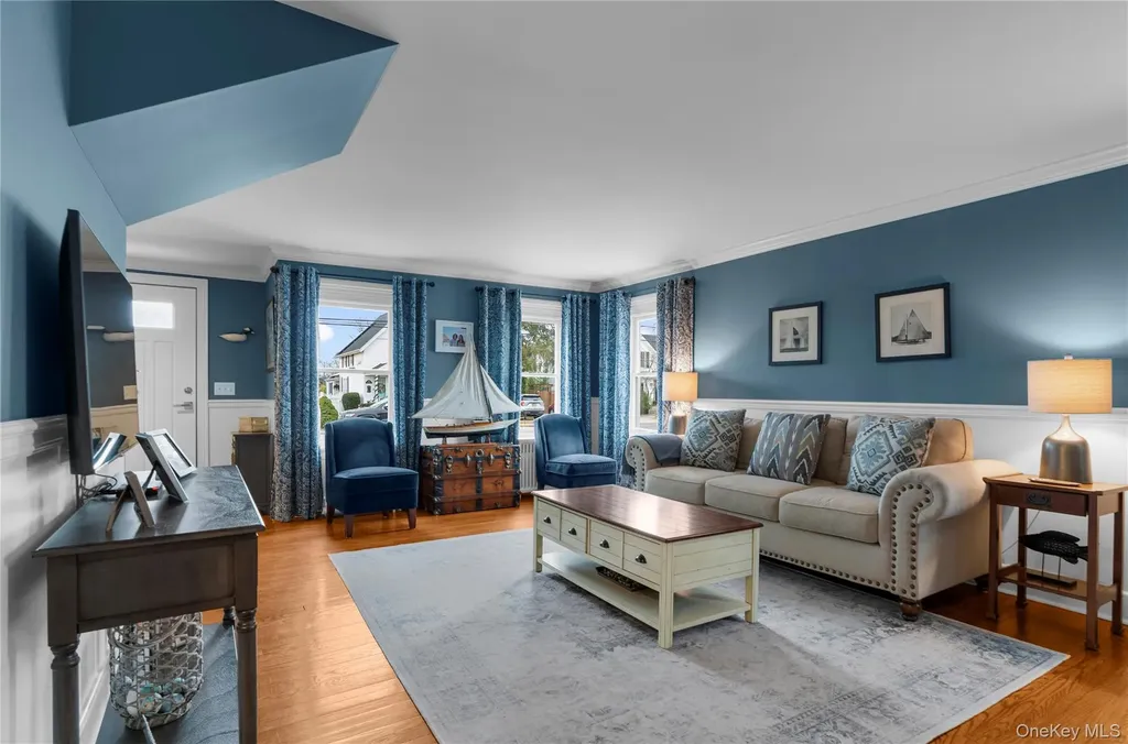 117 Union Avenue Islip NY 11751