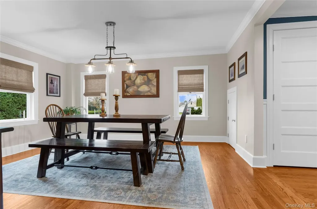 117 Union Avenue Islip NY 11751