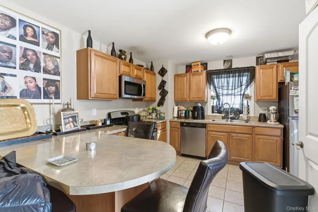 64 Wenliss Terrace Wappingers Falls NY 12590