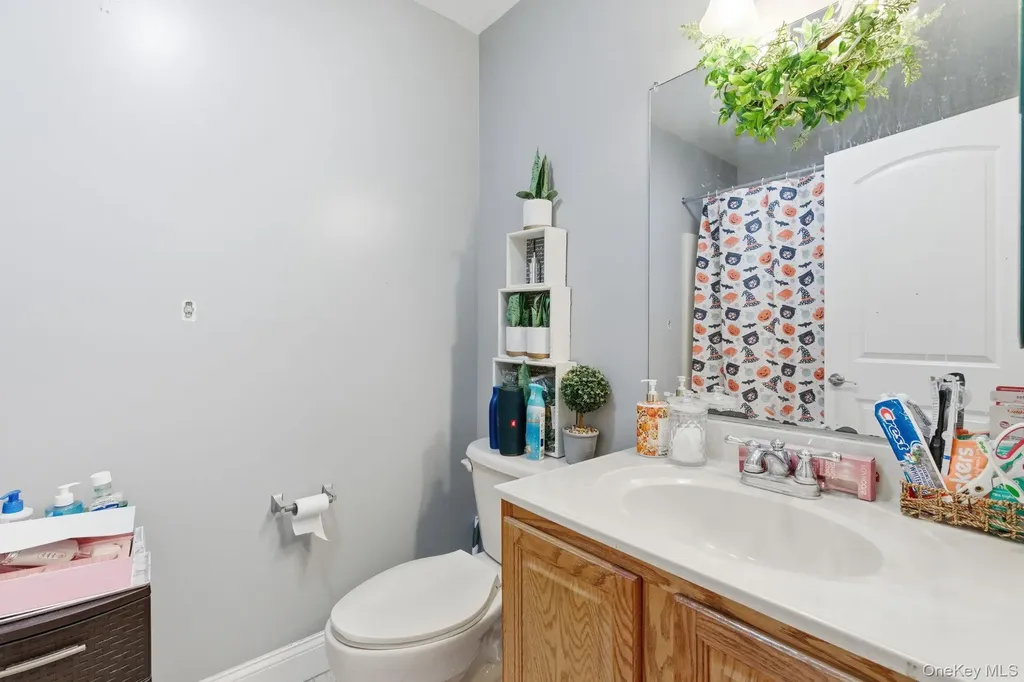 64 Wenliss Terrace Wappingers Falls NY 12590