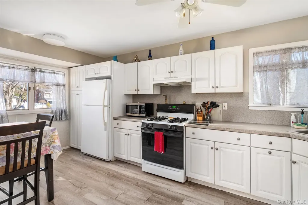 1 Shawnee Lane Commack NY 11725