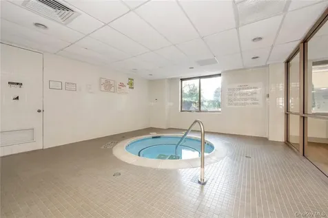 35 N Chatsworth Avenue Larchmont NY 10538