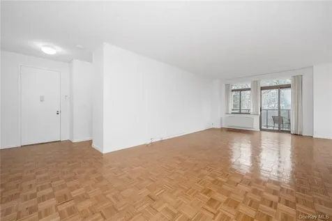 35 N Chatsworth Avenue Larchmont NY 10538