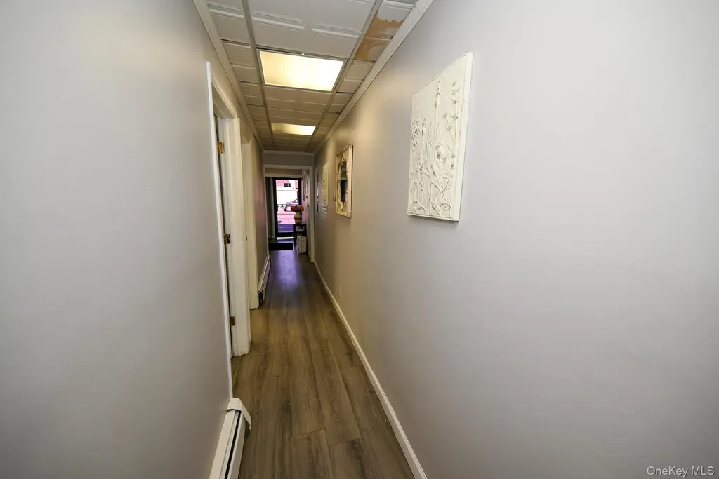 308 Jericho New Hyde Park NY 11040