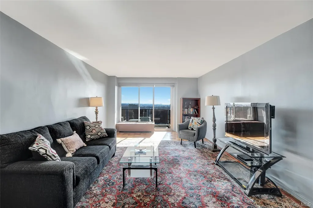 110-11 Queens Boulevard Forest Hills NY 11375