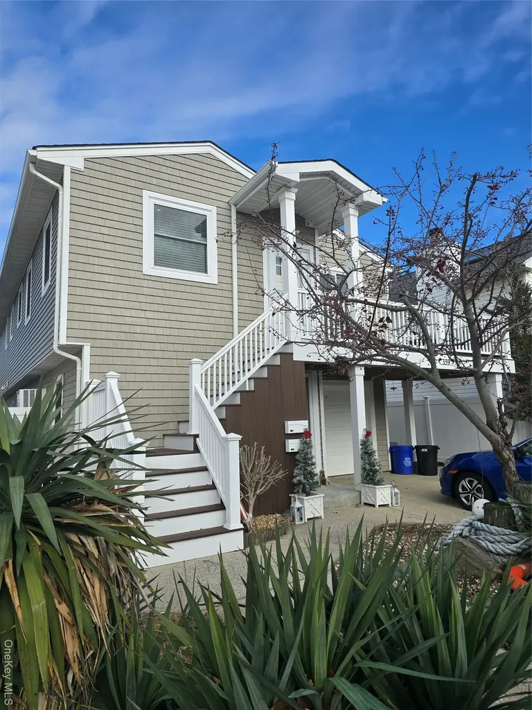 359 E Pine Street Long Beach NY 11561