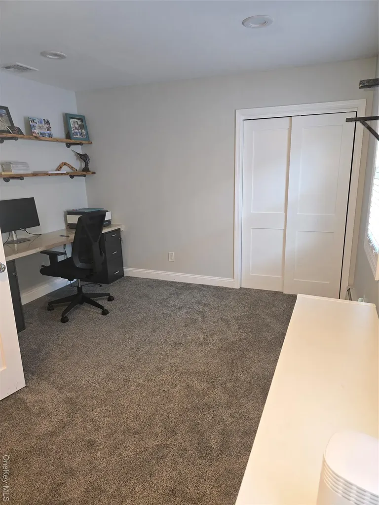 359 E Pine Street Long Beach NY 11561