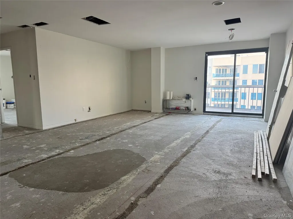 360 Shore Road Long Beach NY 11561