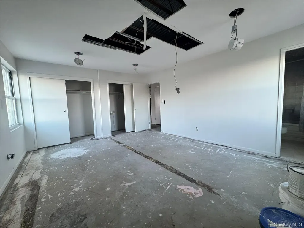 360 Shore Road Long Beach NY 11561