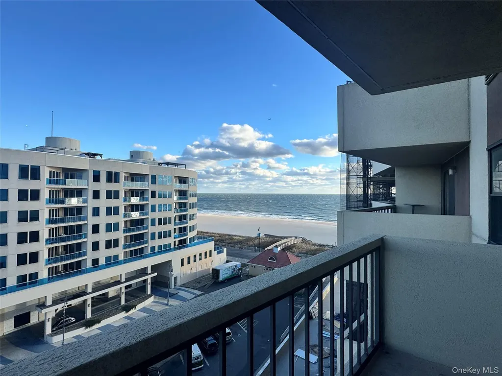 360 Shore Road Long Beach NY 11561