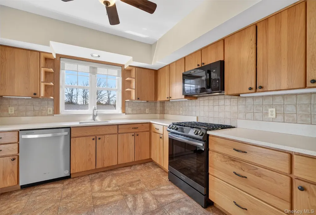 528 Union Avenue Peekskill NY 10566