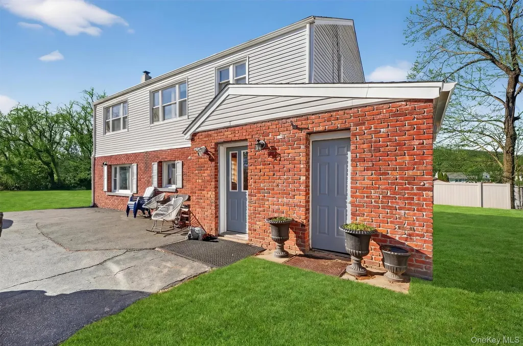 5 Lewis Drive Stony Point NY 10980