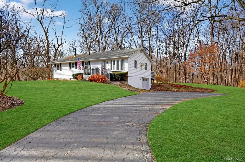 1360 State Route 208 Wallkill NY 12589