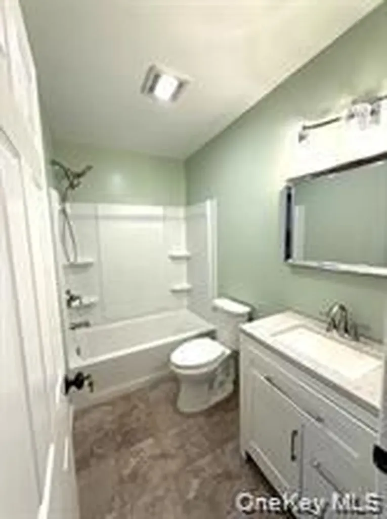 163 Jules Avenue Wallkill NY 12589