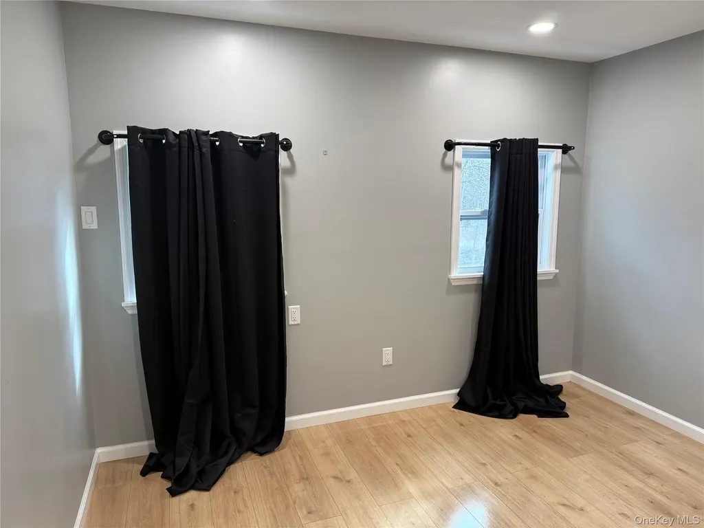 163 Jules Avenue Wallkill NY 12589
