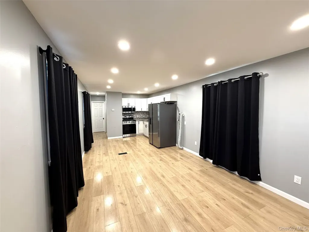 163 Jules Avenue Wallkill NY 12589