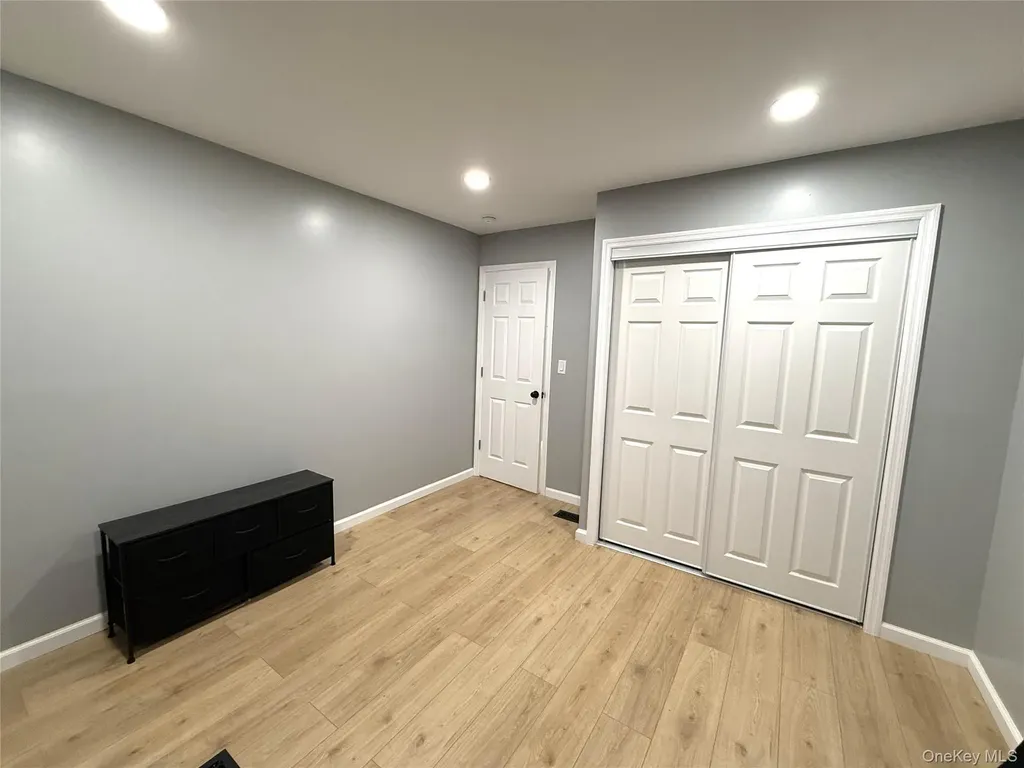 163 Jules Avenue Wallkill NY 12589