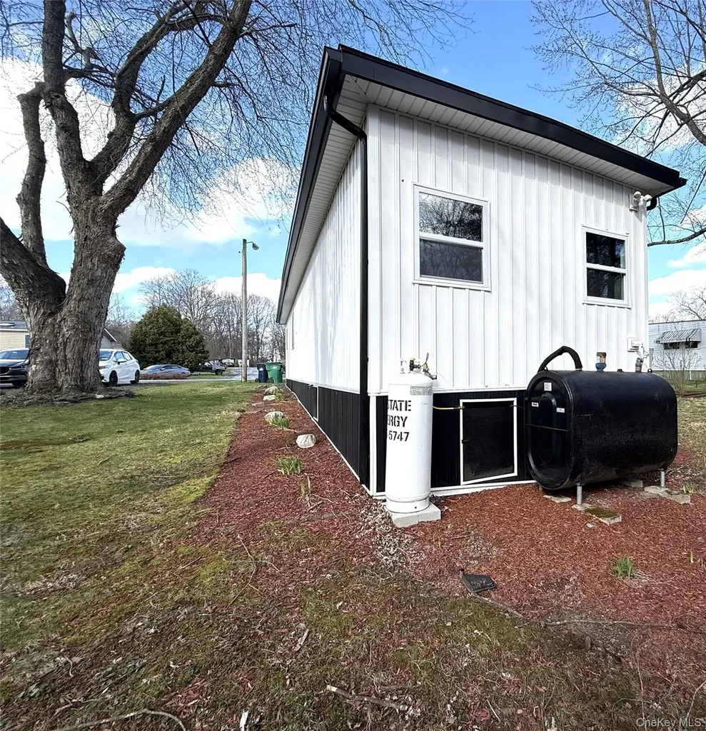 163 Jules Avenue Wallkill NY 12589