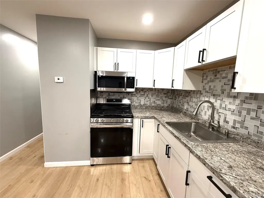 163 Jules Avenue Wallkill NY 12589