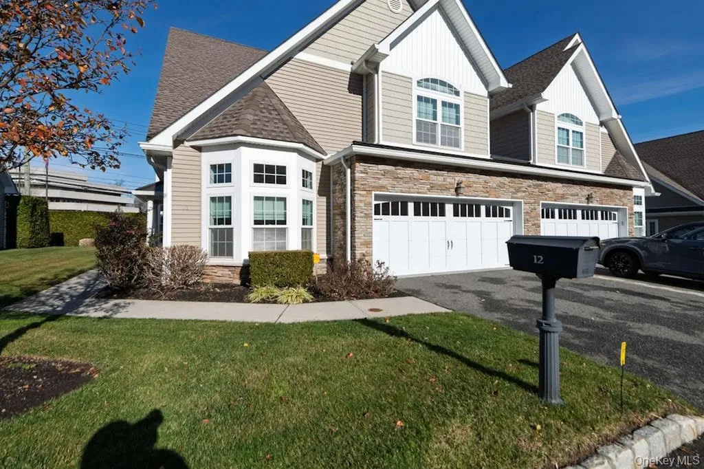 12 Wolfe Circle West Nyack NY 10994