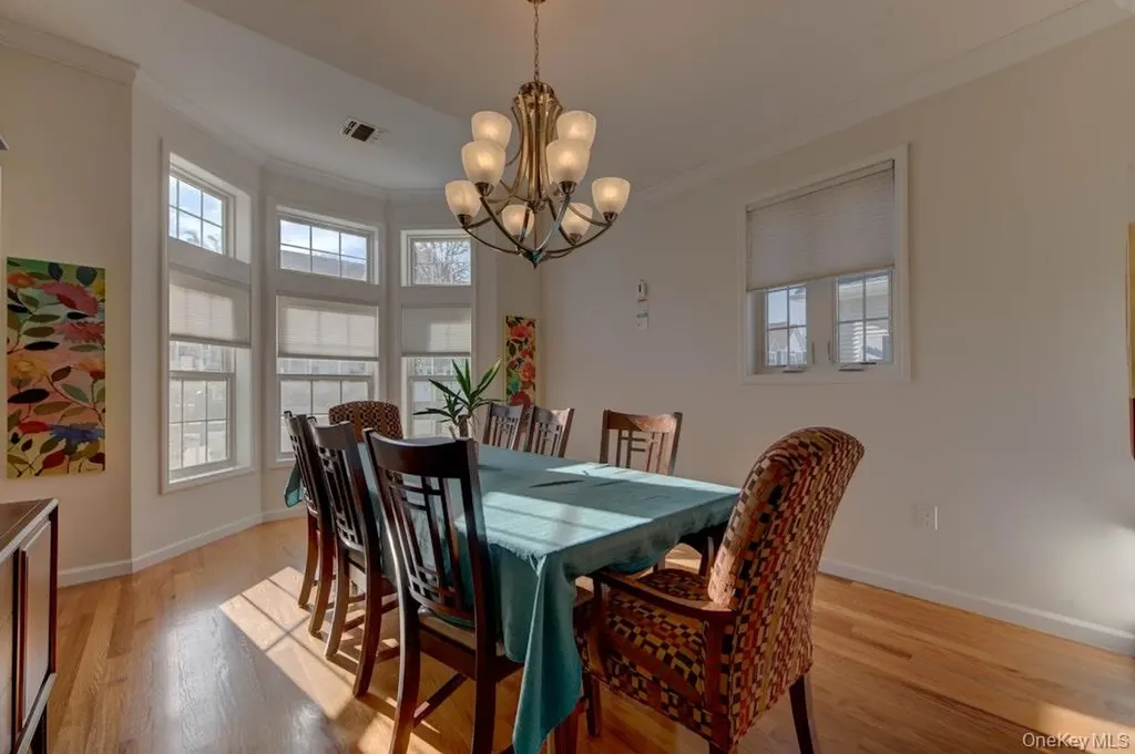 12 Wolfe Circle West Nyack NY 10994