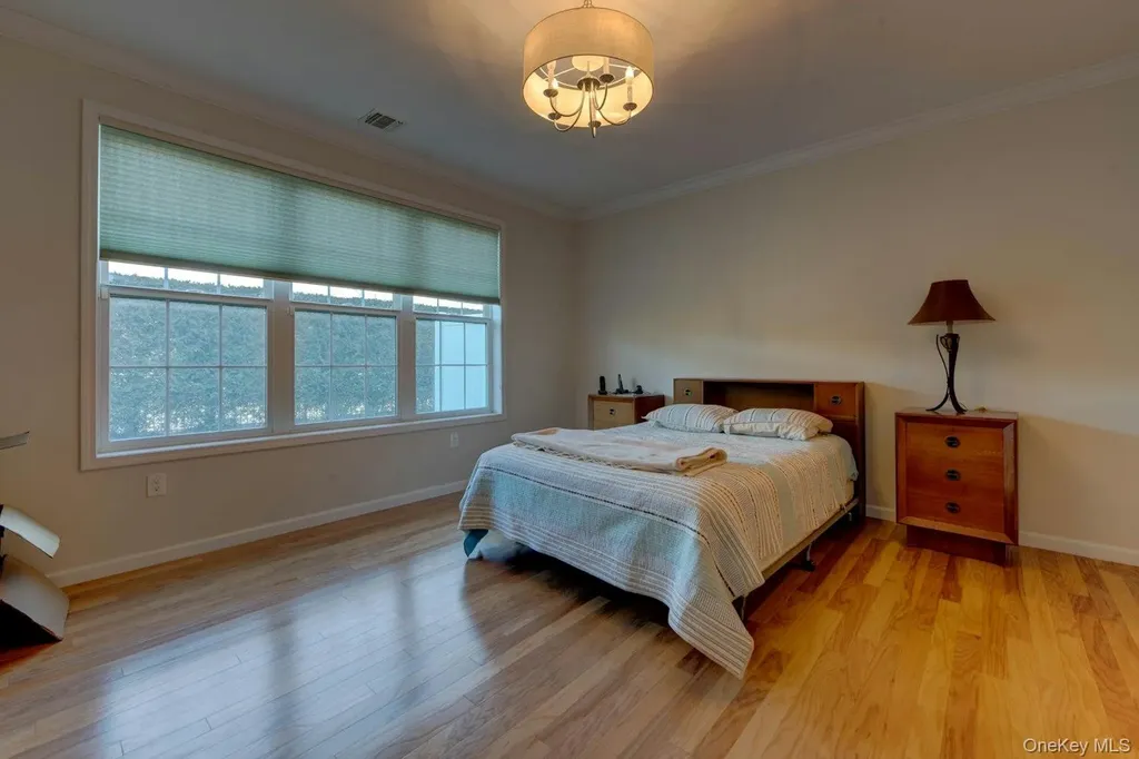 12 Wolfe Circle West Nyack NY 10994