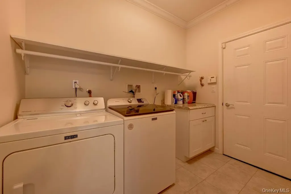 12 Wolfe Circle West Nyack NY 10994