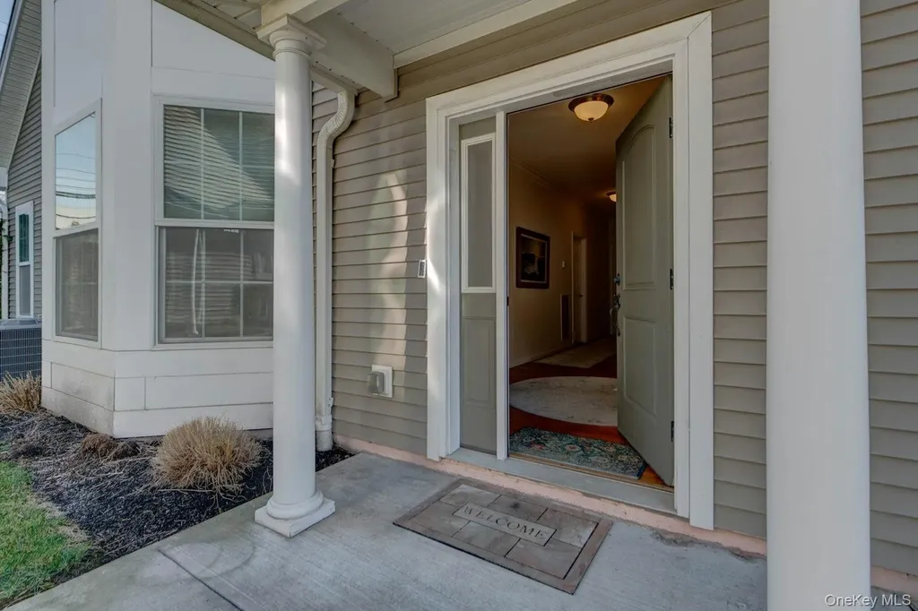 12 Wolfe Circle West Nyack NY 10994