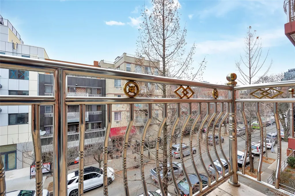 132-36 Pople Avenue Flushing NY 11355