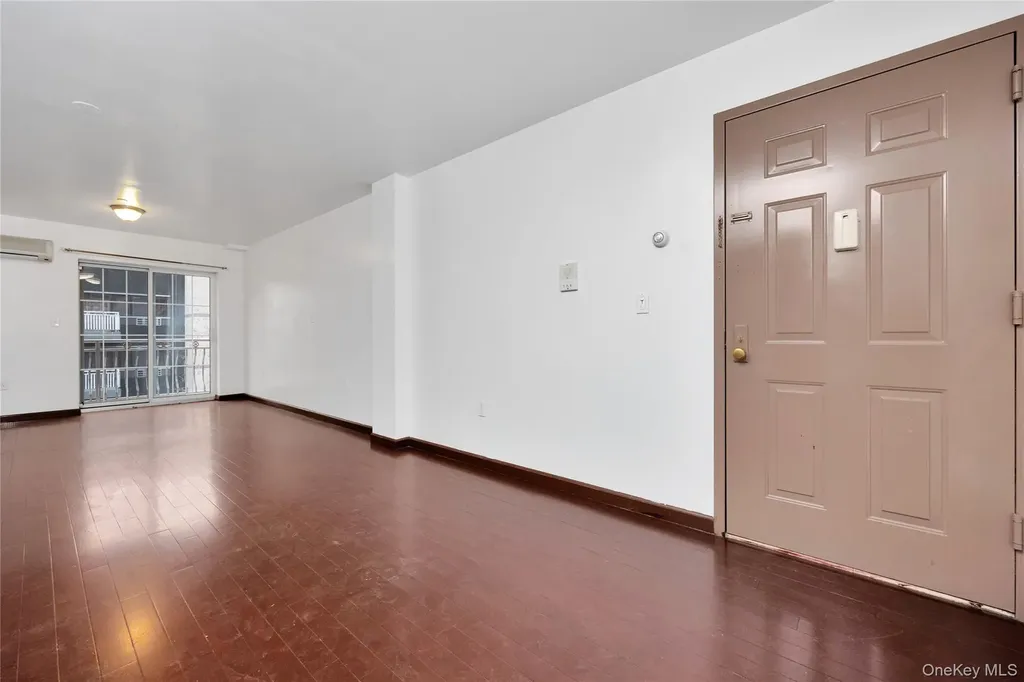 132-36 Pople Avenue Flushing NY 11355