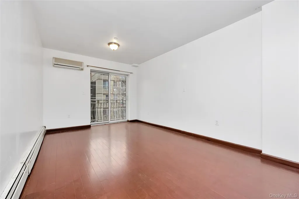 132-36 Pople Avenue Flushing NY 11355