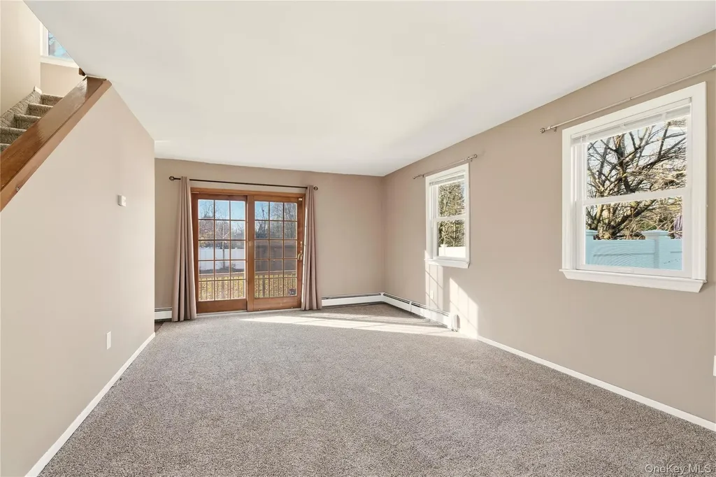 125 Broadway Greenlawn NY 11740