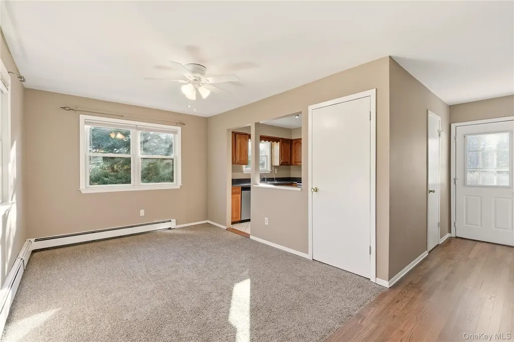 125 Broadway Greenlawn NY 11740