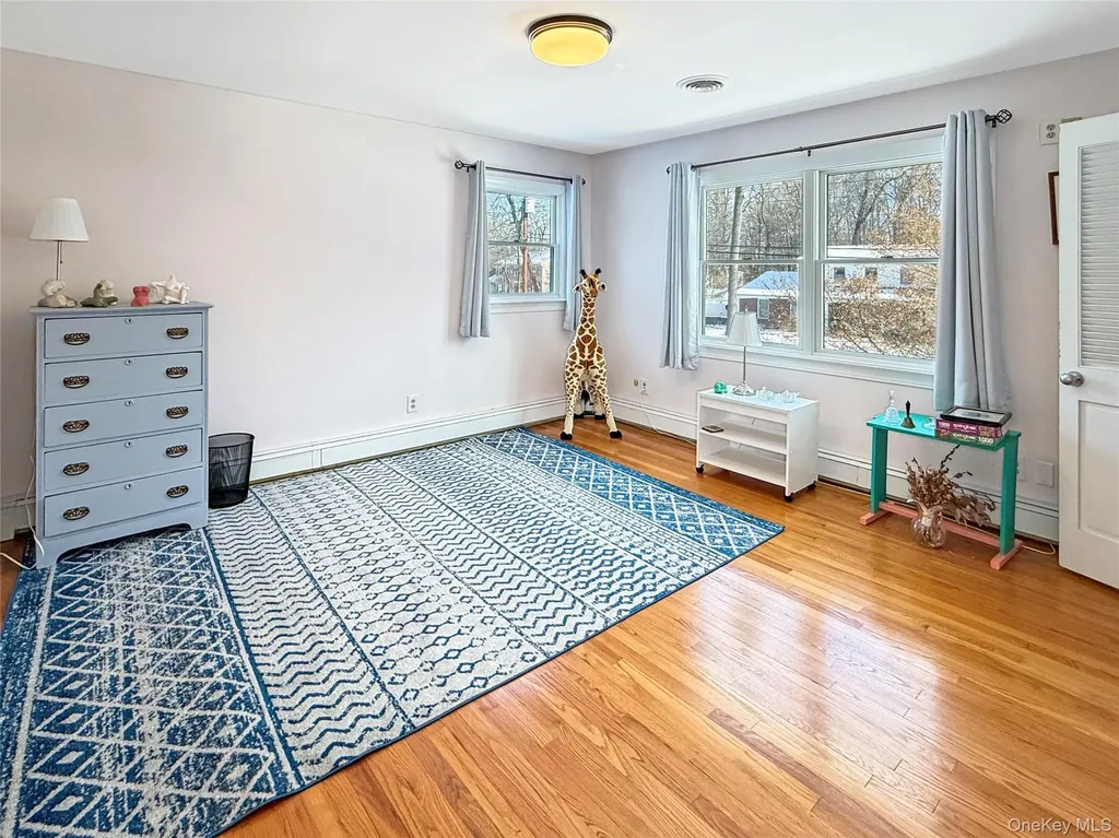 31 Pleasant Ridge Drive Poughkeepsie NY 12603