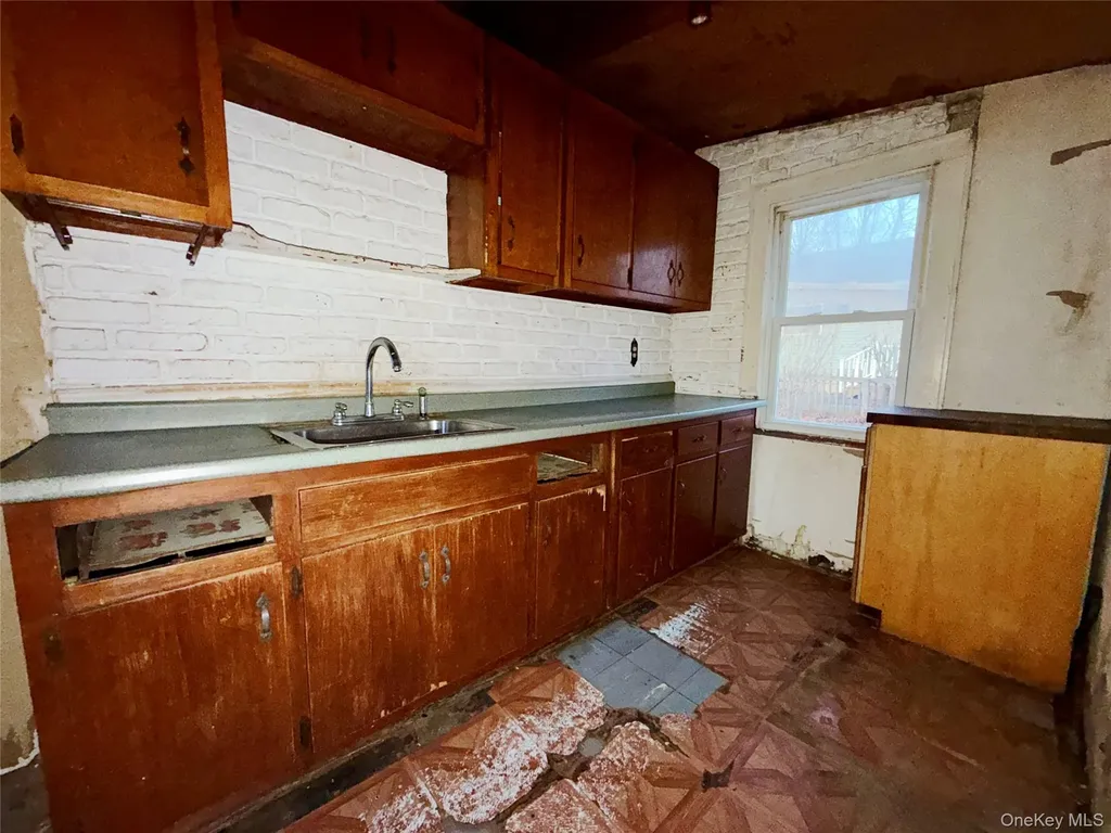 18 Geneva Drive Carmel NY 10512