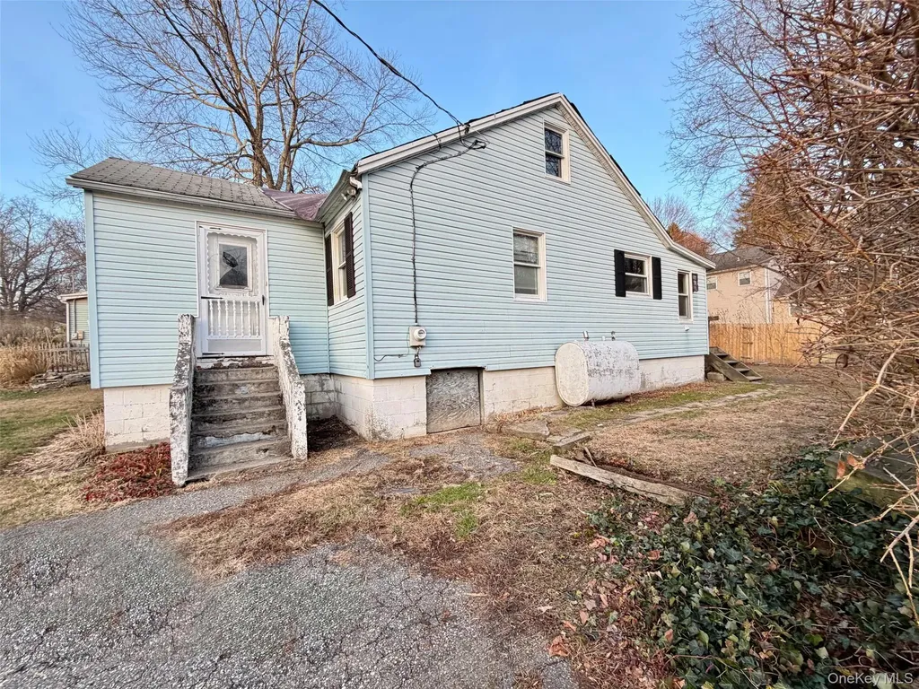 18 Geneva Drive Carmel NY 10512