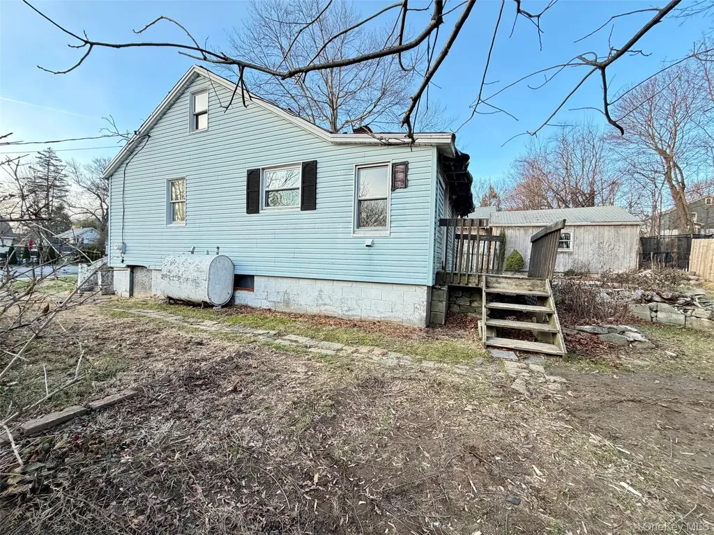 18 Geneva Drive Carmel NY 10512