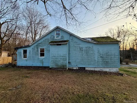 18 Geneva Drive Carmel NY 10512