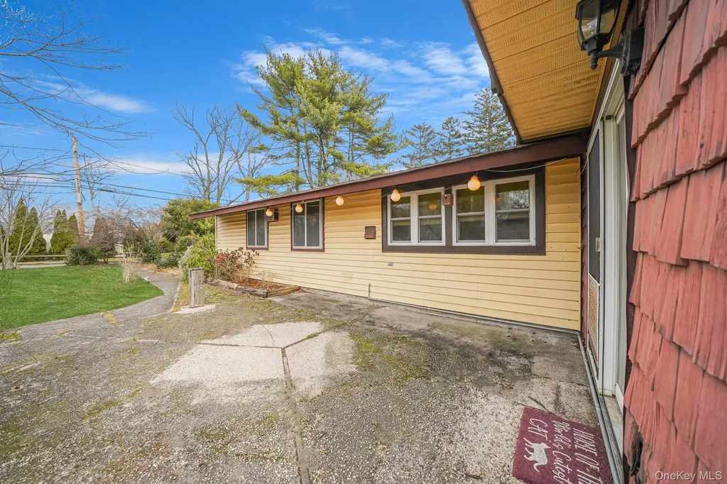 1344 Boston Avenue Bay Shore NY 11706