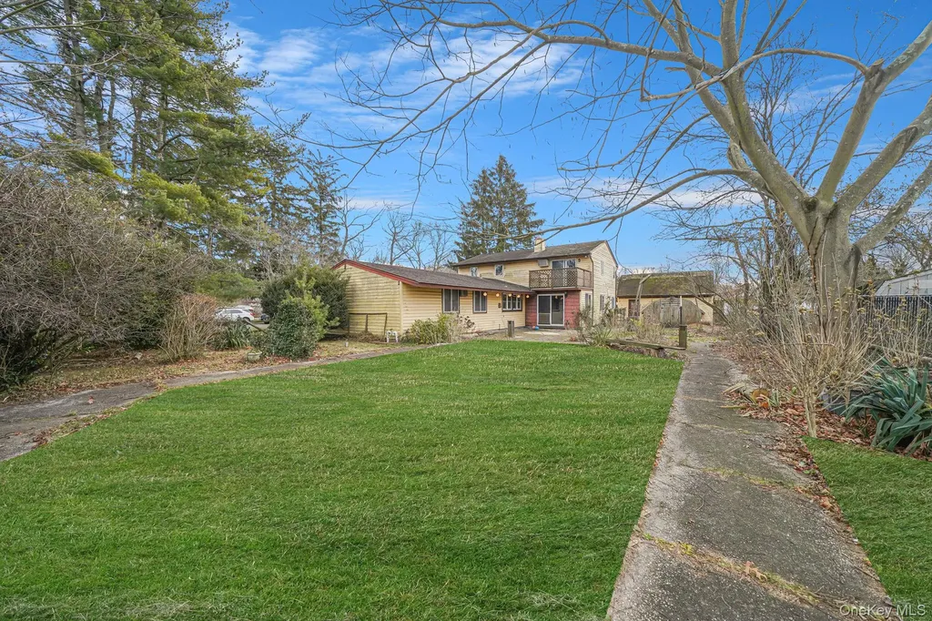 1344 Boston Avenue Bay Shore NY 11706