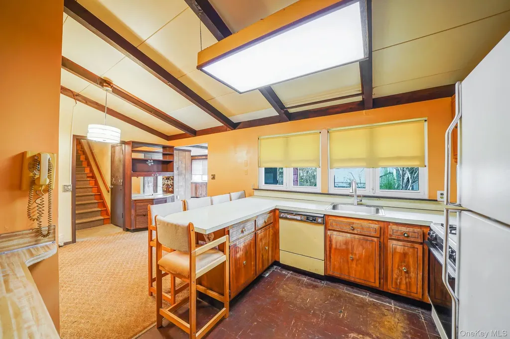 1344 Boston Avenue Bay Shore NY 11706