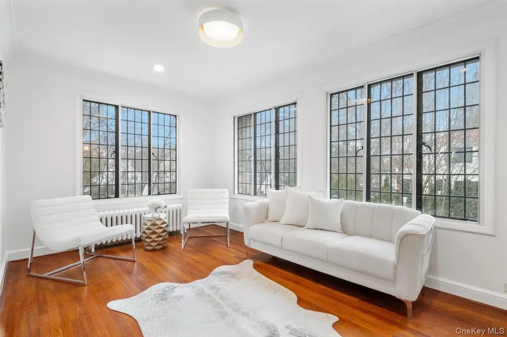 75 Fenimore Road New Rochelle NY 10804