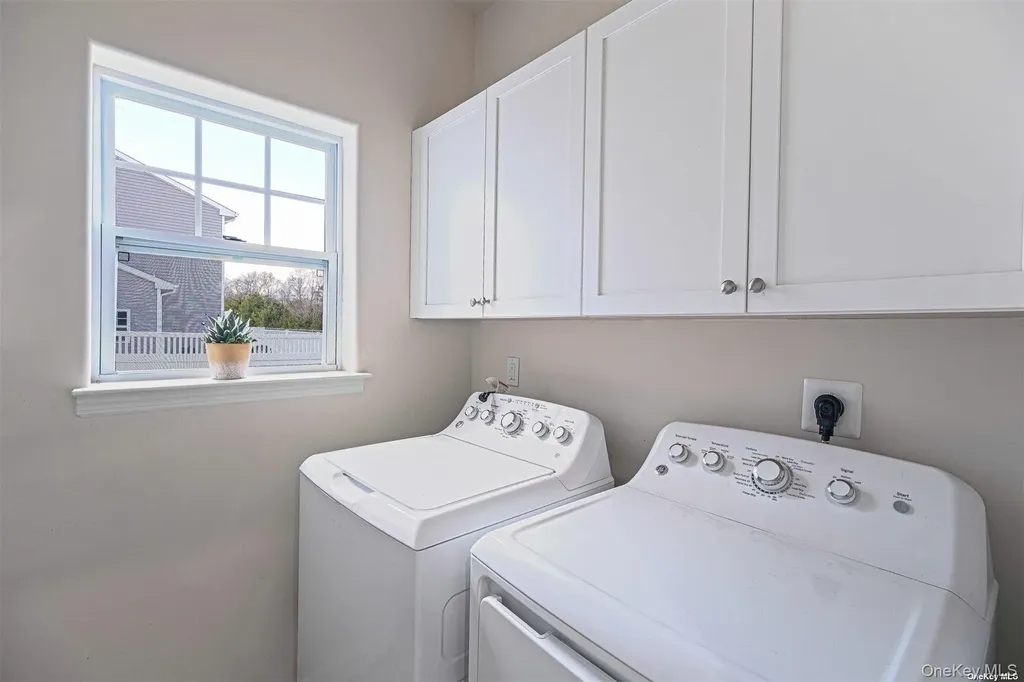 7 Pondview Circle Shirley NY 11967