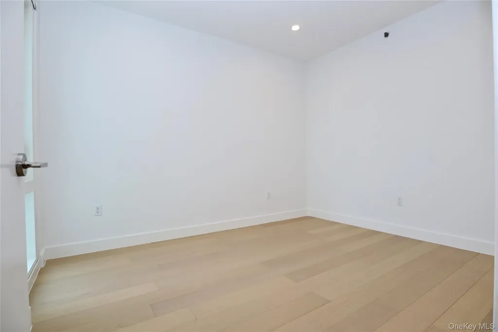 15002 Northern Boulevard Flushing NY 11354