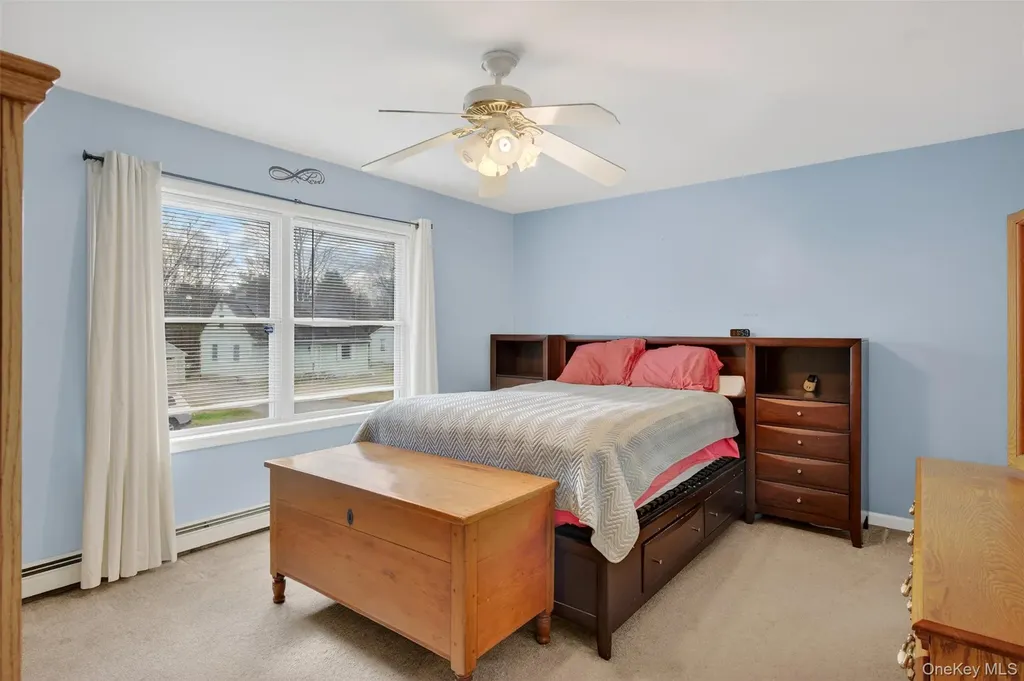 15 Wright Avenue Hyde Park NY 12538
