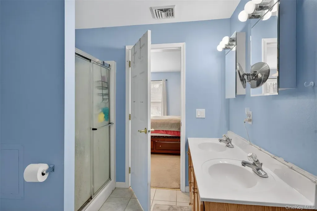 15 Wright Avenue Hyde Park NY 12538