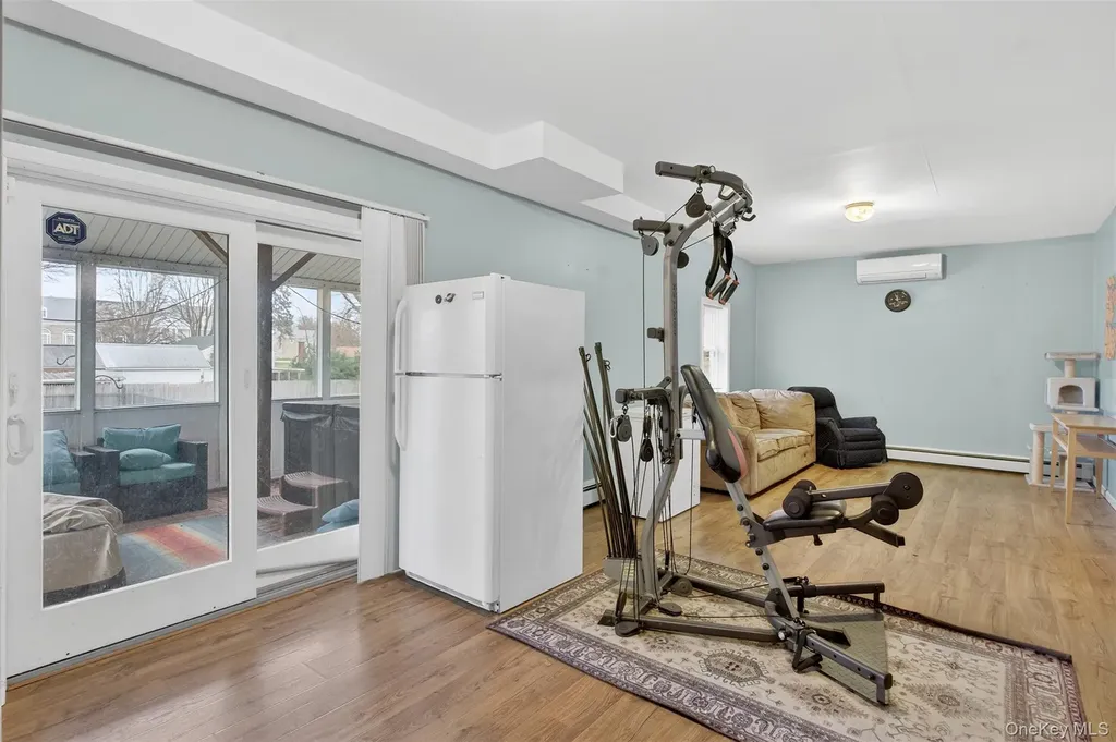 15 Wright Avenue Hyde Park NY 12538