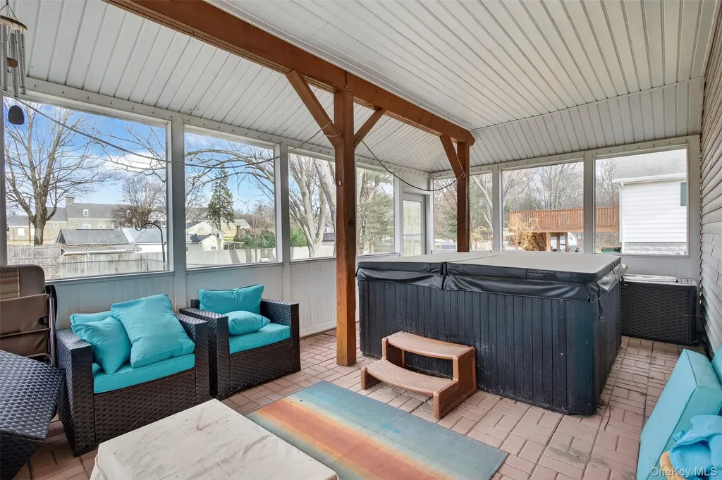 15 Wright Avenue Hyde Park NY 12538