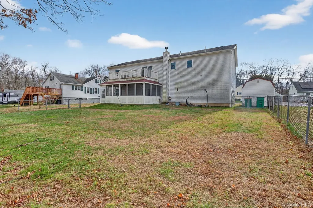 15 Wright Avenue Hyde Park NY 12538
